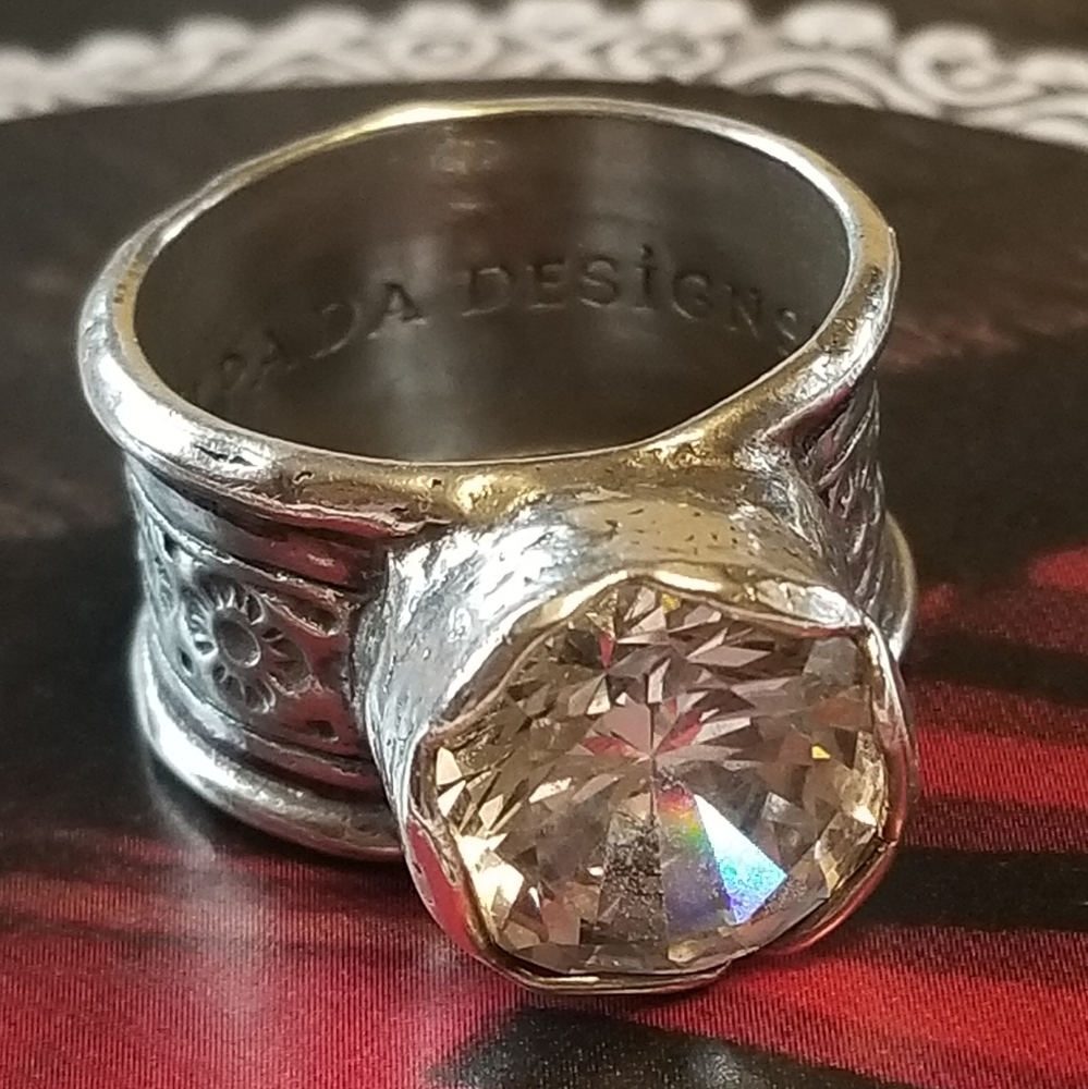 Silpada Sterling Silver & Zirconia Queen for A Day Ring - Picture 7 of 14